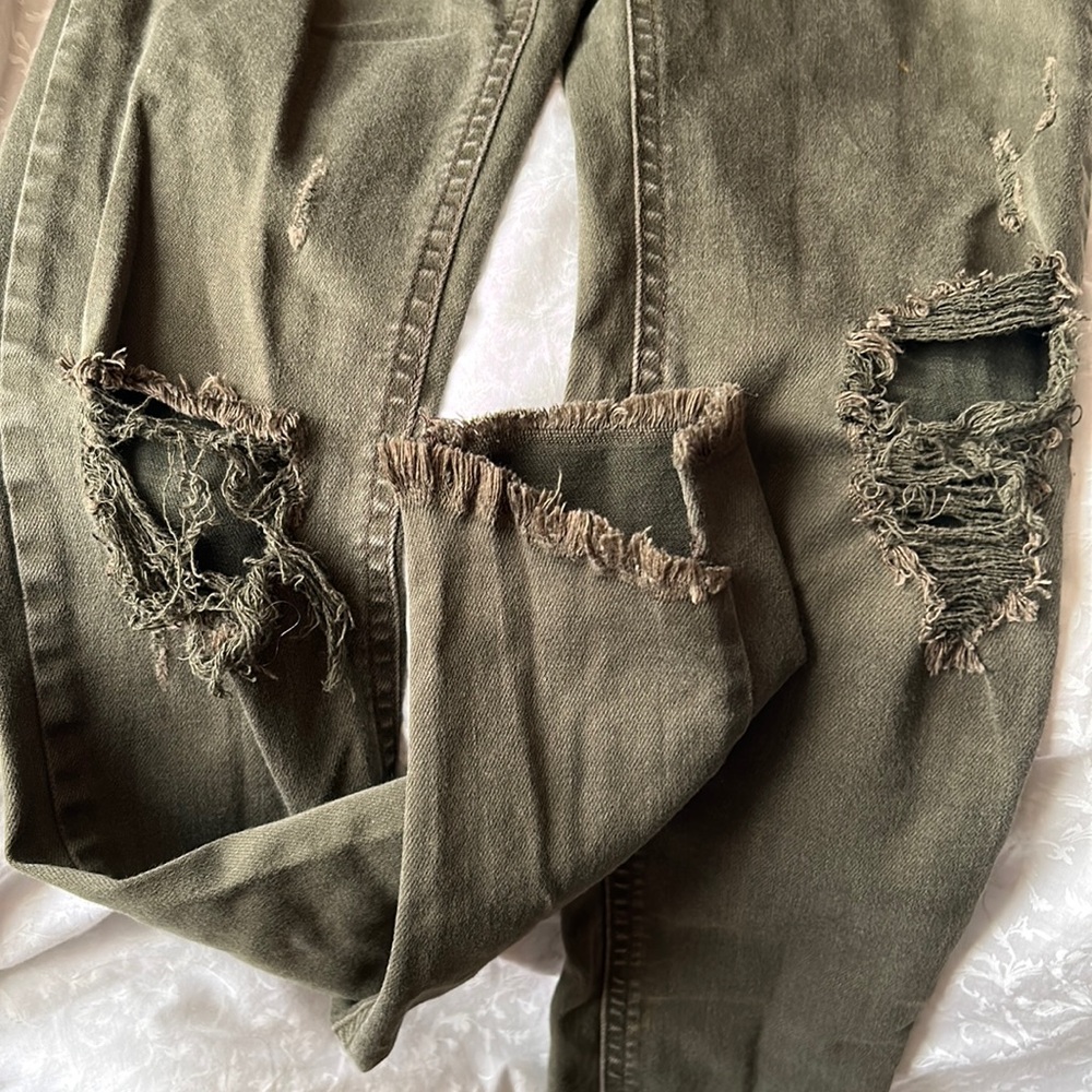 EXPRESS olive jeans 🫒 size O/OR